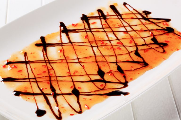 How to Make and Use Balsamic Glaze (Balsamic Reduction)