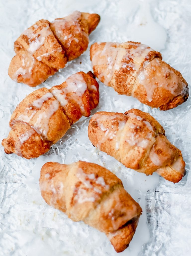 Easy 5 Ingredient Cinnamon Roll Crescent Snug Cozy Life