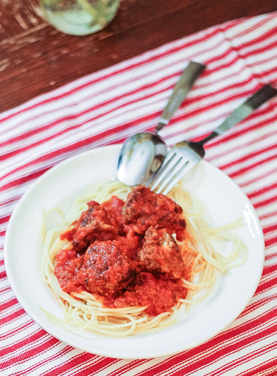 overhead view of a plate of spaghetti and meatballs