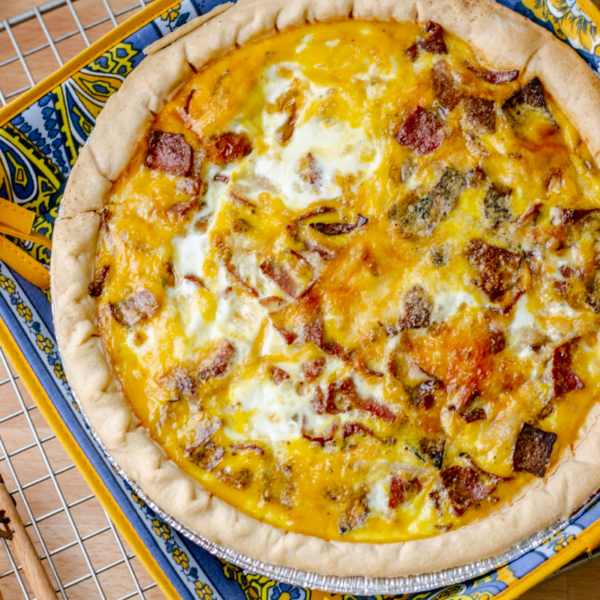 How to Make the Best Ever Easy Bacon Quiche Brunch Recipe