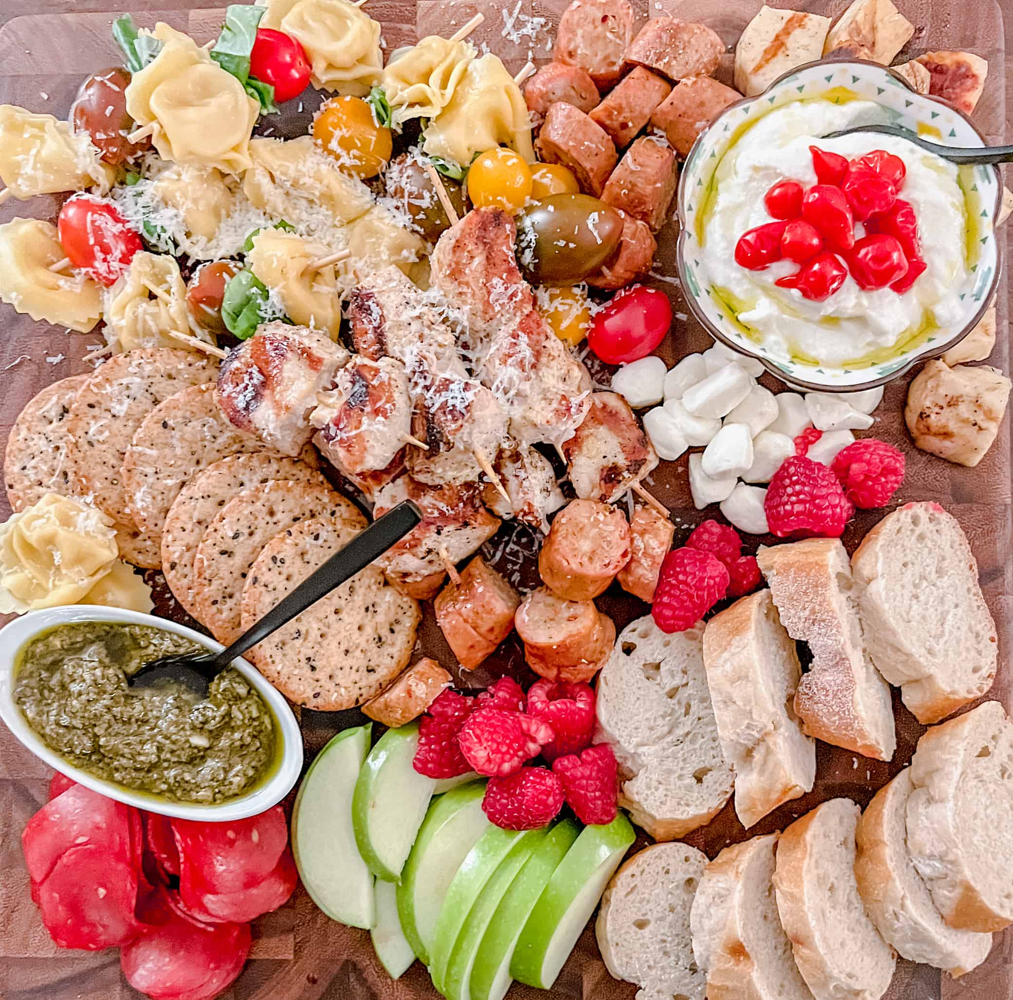 How To Build a Pork Free Charcuterie Board